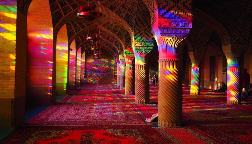 Pashto, Dari, and Farsi. Photo of The Pink mosque in Shiraz. This image is used to illustrate the article "Pashto, Dari, and Farsi: Language Differences". Unsplash licence: https://unsplash.com/photos/WP0kIfxhdw4